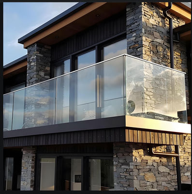 Modern Glass Balcony Railings Frameless or With Frame Design
